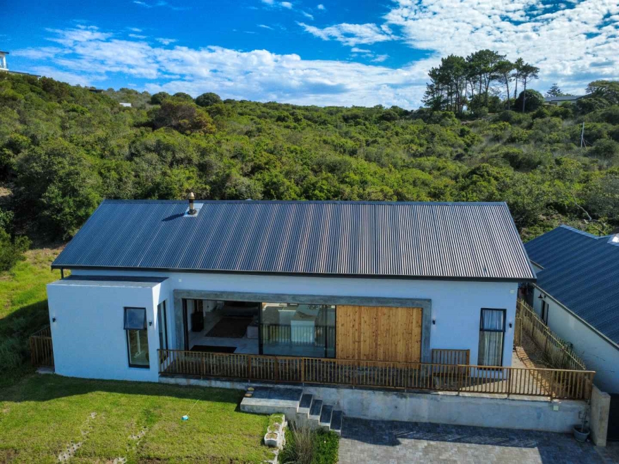 2 Bedroom Property for Sale in Stilbaai Wes Western Cape